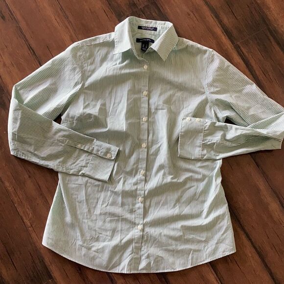 NEW Lands’ End ⛵️ Green White Black Striped Button Down Wrinkle Free Blouse - Picture 1 of 7